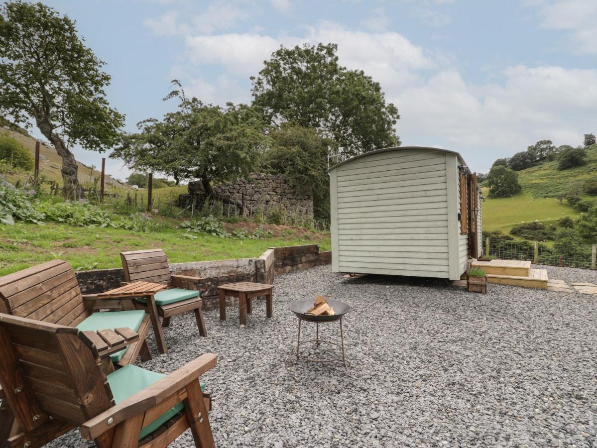 Tan Y Castell Shepherds Hut Llangollen Exterior foto